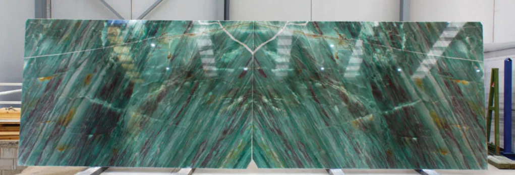 Natural stone slab: Botanic Green