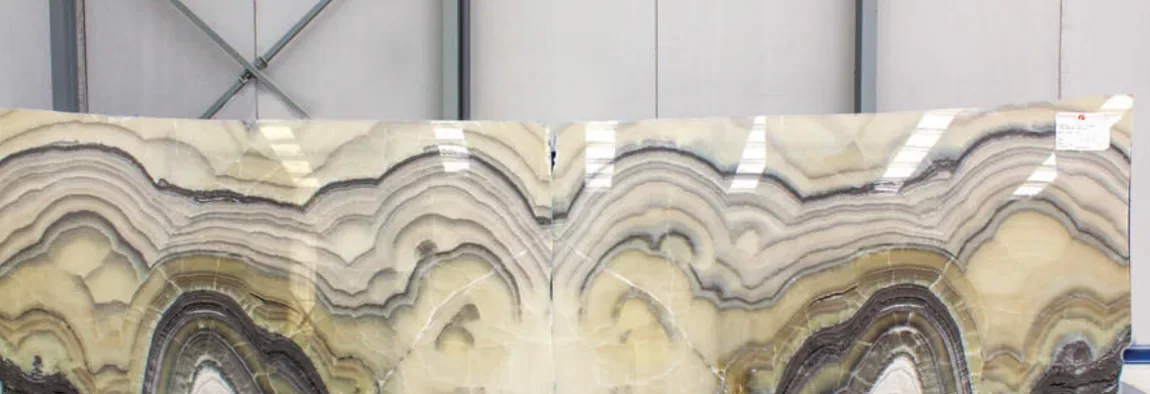 Natural stone slab: Pearl Grey Onyx