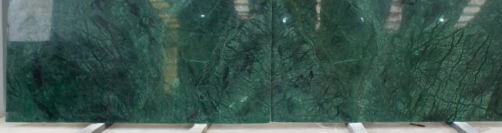 Natural stone slab: Verde India